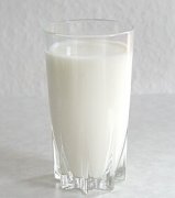常温灭菌纯牛奶